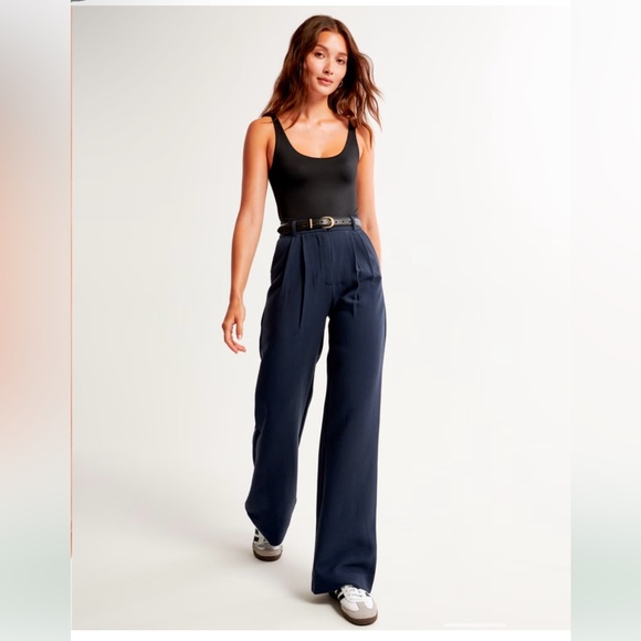 Curve Love A&F Sloane Tailored Pant - Picture 7 of 8
